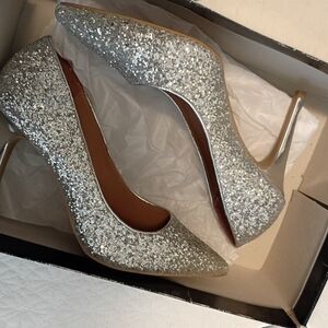 Christian Siriano Heels🩶